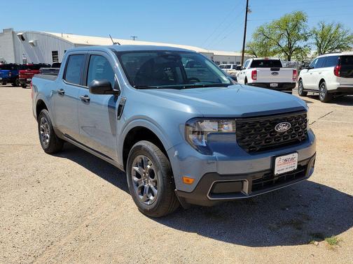 Azure Gray Metallic Tri-Coat 2026 Ford Maverick XLT