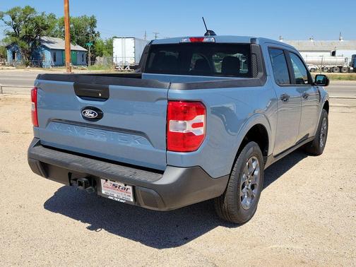Azure Gray Metallic Tri-Coat 2026 Ford Maverick XLT