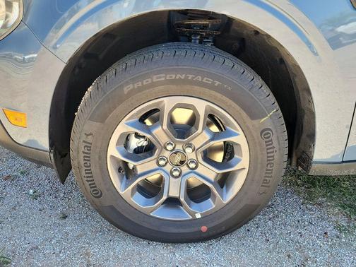 Azure Gray Metallic Tri-Coat 2026 Ford Maverick XLT