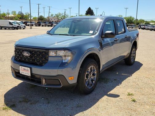 Azure Gray Metallic Tri-Coat 2026 Ford Maverick XLT