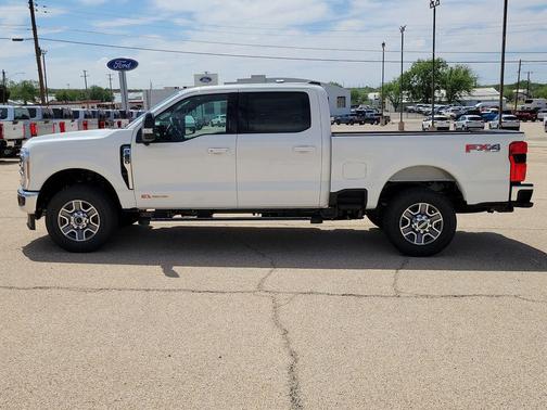 Star White Metallic Tri-Coat 2026 Ford F-250 Lariat