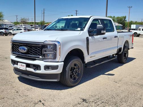 Oxford White 2026 Ford F-250 XL