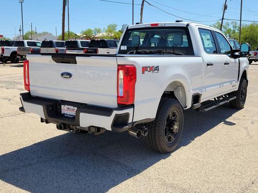 Oxford White 2026 Ford F-250 XL