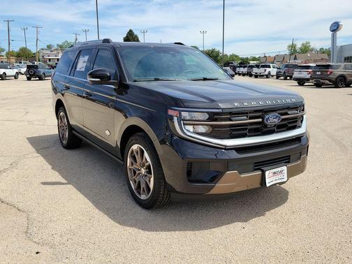 Agate Black Metallic 2026 Ford Expedition King Ranch