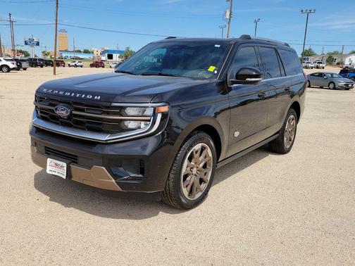 Agate Black Metallic 2026 Ford Expedition King Ranch