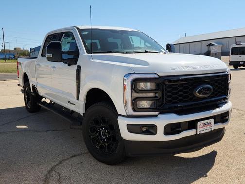 Star White Metallic Tri-Coat 2026 Ford F-250 Lariat