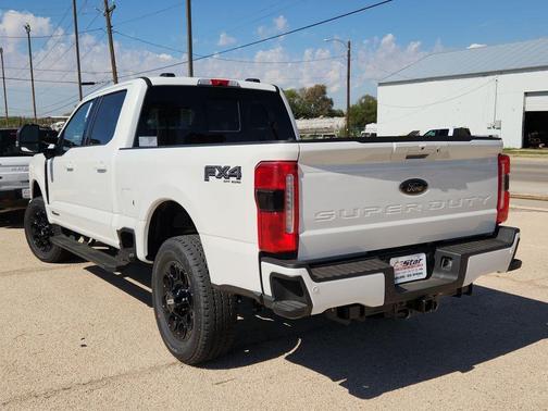Star White Metallic Tri-Coat 2026 Ford F-250 Lariat