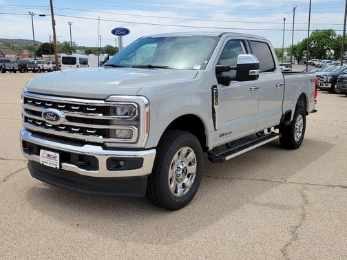 Avalanche 2026 Ford F-250 Lariat