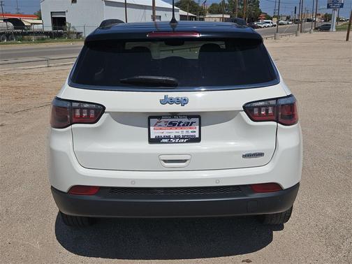 2018 Jeep Compass Latitude
