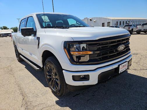 Oxford White 2026 Ford F-150 XLT
