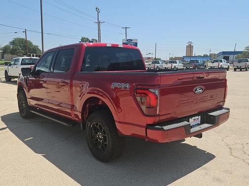 Ruby Red Metallic Tinted Clearcoat 2026 Ford F-150 Lariat