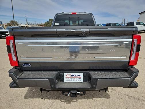 2026 Ford F-450 Platinum