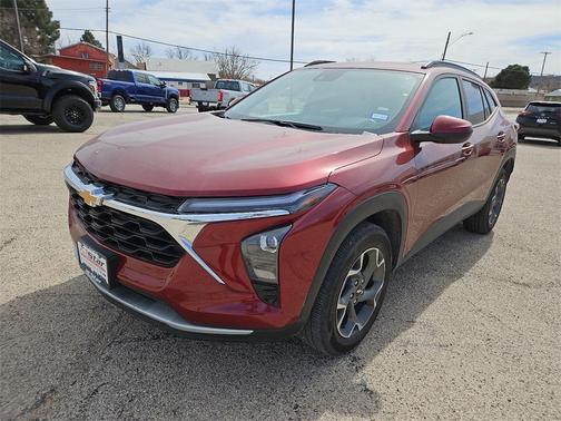 2025 Chevrolet Trax LT