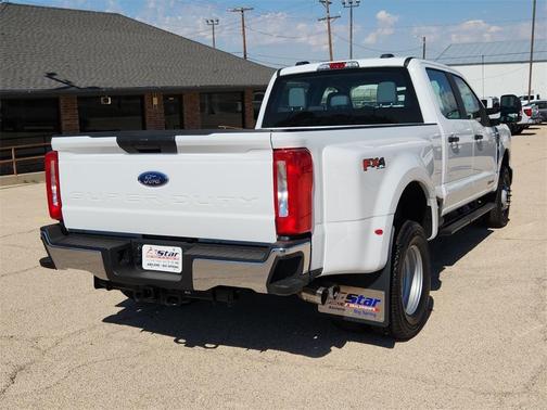 2026 Ford F-350 Lariat