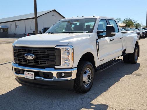 2026 Ford F-350 Lariat