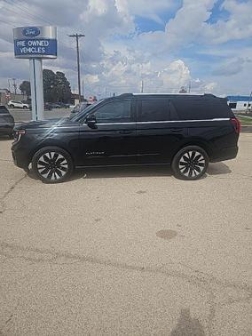 Black Metallic 2025 Ford Expedition Platinum