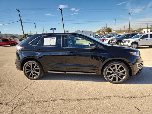 2018 Ford Edge Sport