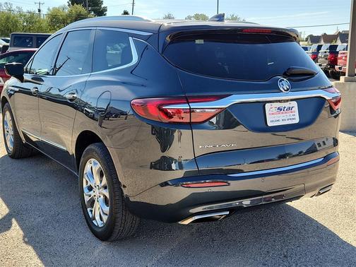 2021 Buick Enclave FWD Avenir