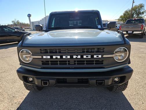 2022 Ford Bronco Black Diamond