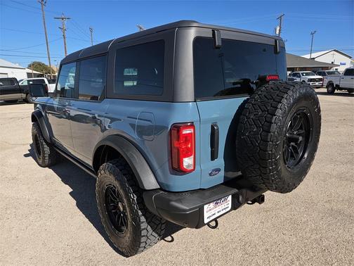 2022 Ford Bronco Black Diamond