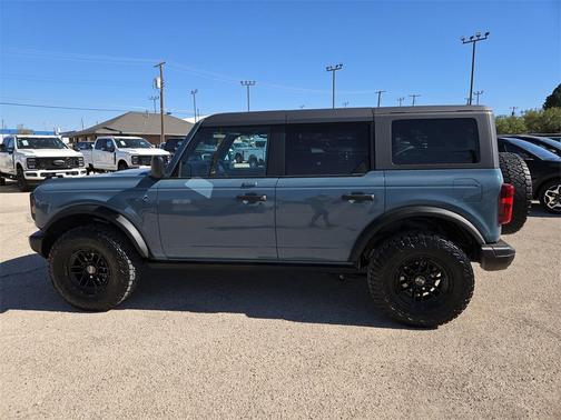 2022 Ford Bronco Black Diamond