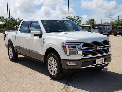 Star White Metallic Tri-Coat 2026 Ford F-150 King Ranch Truck
