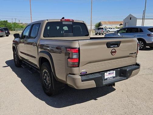 2024 Nissan Frontier PRO-4X