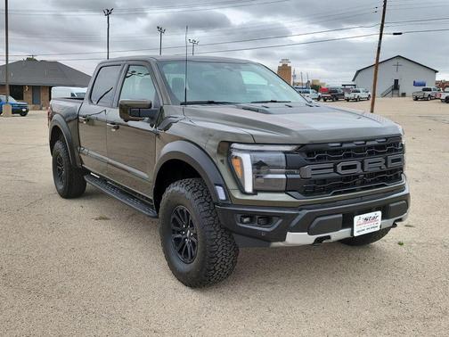 Shelter Green 2026 Ford F-150 Raptor