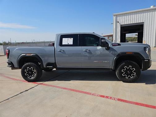 2024 GMC Sierra 2500 AT4