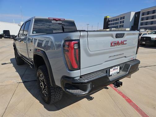 2024 GMC Sierra 2500 AT4