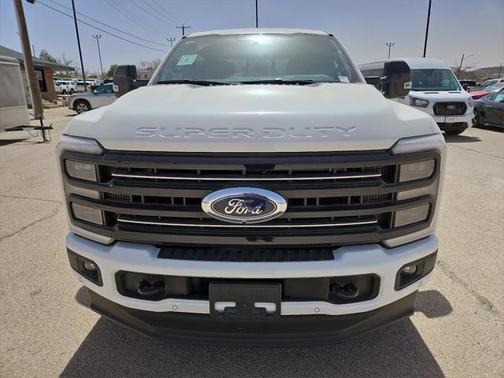 2025 Ford F-250 Platinum