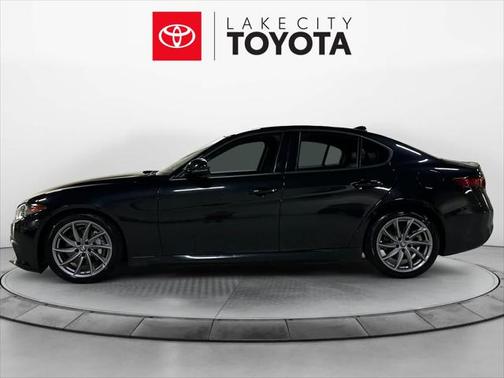 2023 Alfa Romeo Giulia Sprint RWD
