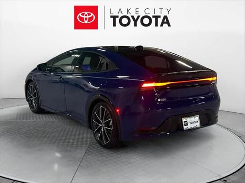 2024 Toyota Prius XLE