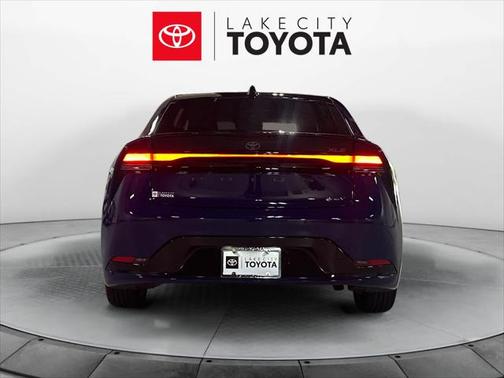 2024 Toyota Prius XLE