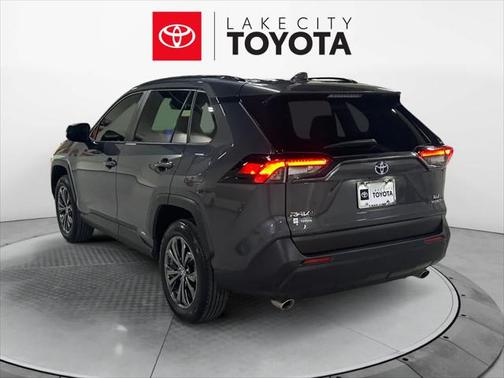 2023 Toyota RAV4 Hybrid XLE Premium