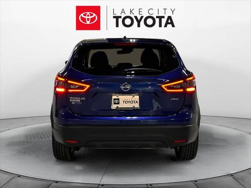 2022 Nissan Rogue Sport S