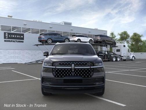 2025 Lincoln Navigator Black Label