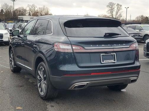 2023 Lincoln Nautilus Reserve