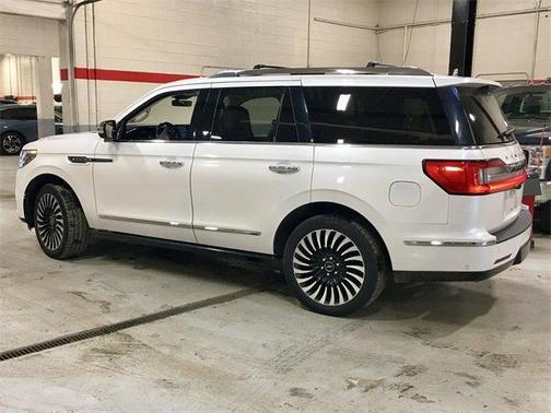 2018 Lincoln Navigator Black Label
