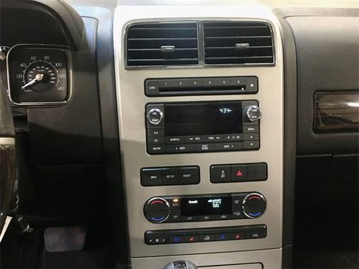 2009 Lincoln MKX Base
