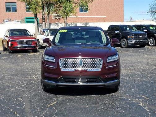 2022 Lincoln Nautilus Standard