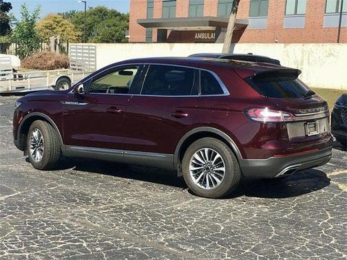 2022 Lincoln Nautilus Standard