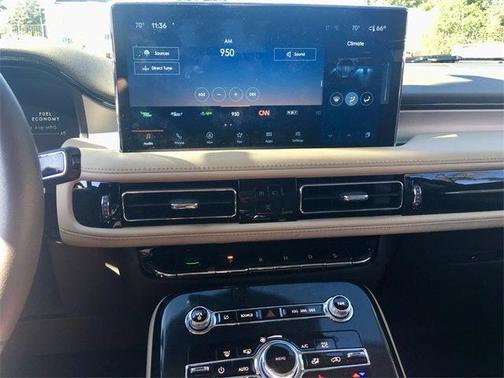2022 Lincoln Nautilus Standard
