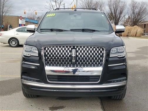 2023 Lincoln Navigator Black Label