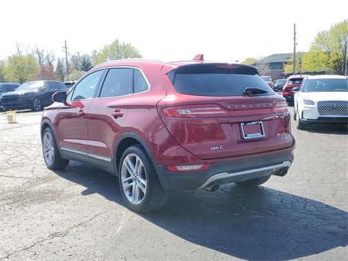 2015 Lincoln MKC Base