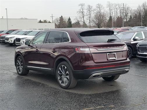 2022 Lincoln Nautilus Reserve