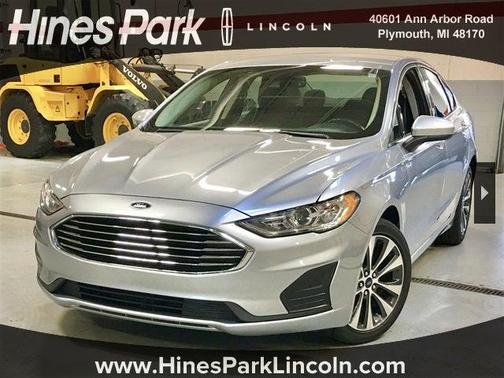 2020 Ford Fusion SE