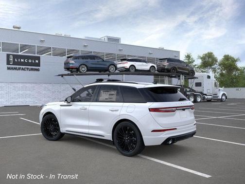 2026 Lincoln Corsair Premiere