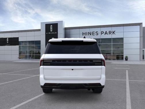 2025 Lincoln Navigator Reserve