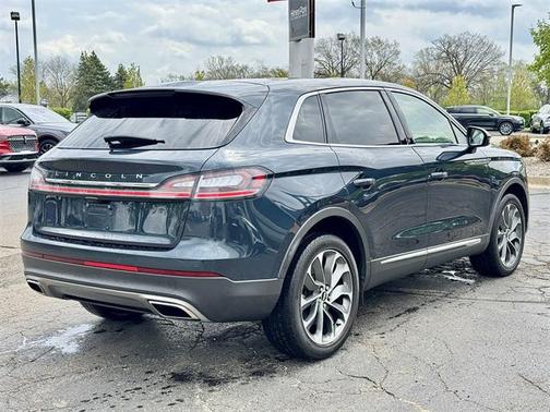 2022 Lincoln Nautilus Reserve